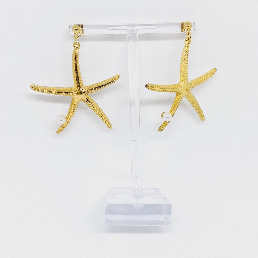 Nwt Gold Star Fish Faux Pearl Earring